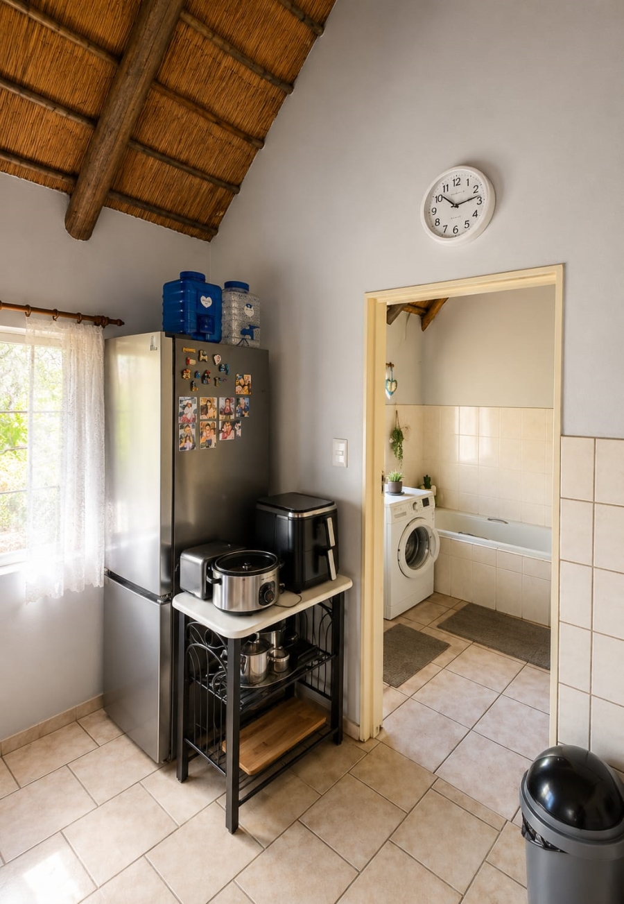 To Let 1 Bedroom Property for Rent in Ifafi North West